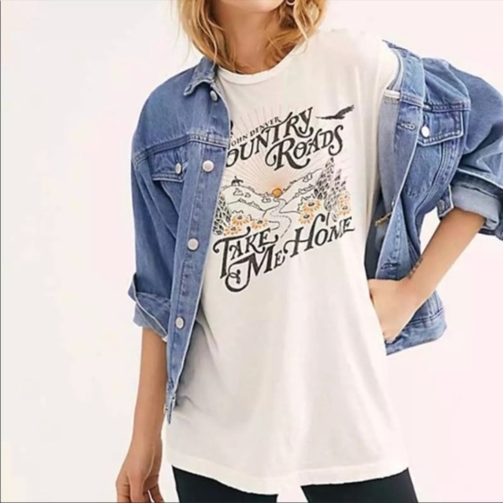 Graphic Short Sleeve Tee - White "Country Roads"